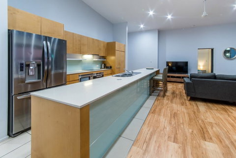 Coral View At Azure Sea - Accommodation in Surfers Paradise 2
