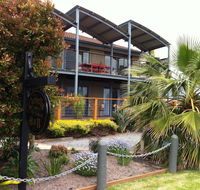 Corinella On The Esplanade Bed  Breakfast - Accommodation in Surfers Paradise