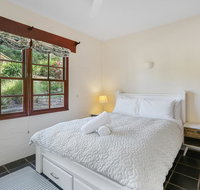 Cornwall Cottage 3 bedroom Fantastic View - Accommodation in Surfers Paradise