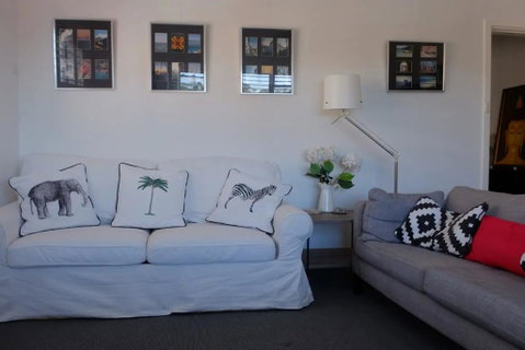 Cosy Home Near Bondi Junction And Beach - Accommodation in Surfers Paradise 3