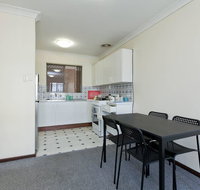 Cozy South Perth Unit next to Perth Zoo - Accommodation in Surfers Paradise