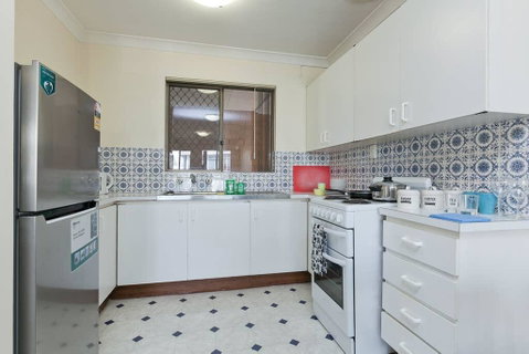 Cozy South Perth Unit Next To Perth Zoo - Accommodation in Surfers Paradise 2