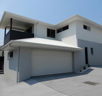 Cress Coast - Accommodation in Surfers Paradise