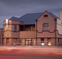 Cross Keys Hotel - Accommodation in Surfers Paradise