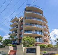 Crystal Waters Unit 11 - Accommodation in Surfers Paradise