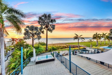 Cullen Bay Villa - Accommodation in Surfers Paradise 0