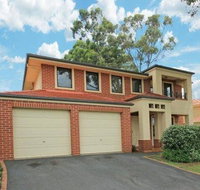 Cutmore Cottages - Meurants Manor - Accommodation in Surfers Paradise