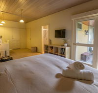 Cygnet Studio on Sturt - Accommodation in Surfers Paradise