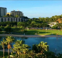 Darwin Deluxe Apartments - Accommodation in Surfers Paradise