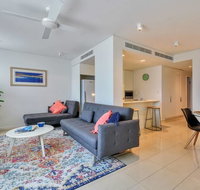 Darwin Waterfront Luxury Apartment - Accommodation in Surfers Paradise