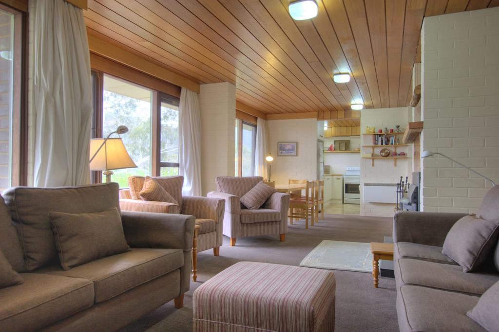 Jindabyne NSW Accommodation in Surfers Paradise
