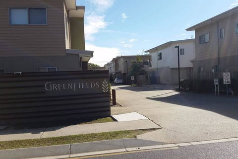 Dee B N B - Accommodation in Surfers Paradise 3
