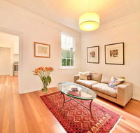 Divine Early-Sydney Home - The Rocks - Accommodation in Surfers Paradise