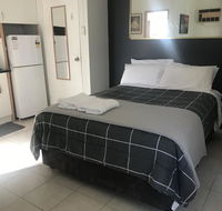 Dover Motel - Accommodation in Surfers Paradise
