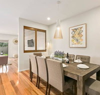 Dromana beach house for two families. - Accommodation in Surfers Paradise