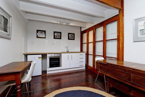 Druids Hall South - Accommodation in Surfers Paradise 2