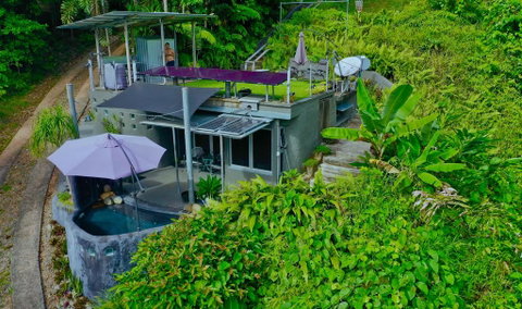Earthship Daintree - Accommodation in Surfers Paradise 3