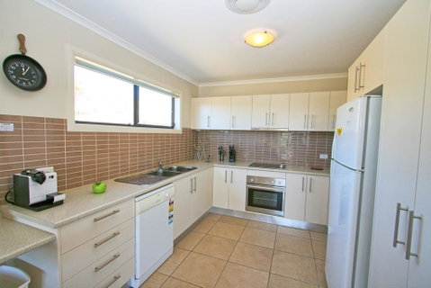 Eclipse 13/10 Nettin Circuit - Accommodation in Surfers Paradise 0