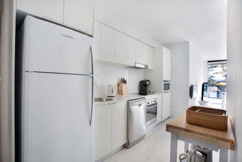 Edge 6/16 Clyde Street - Accommodation in Surfers Paradise 1