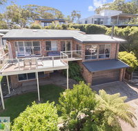 Eight Lakes - Accommodation in Surfers Paradise