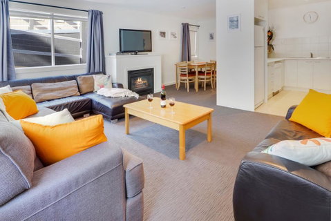 Elkhorn 11 - Accommodation in Surfers Paradise 3