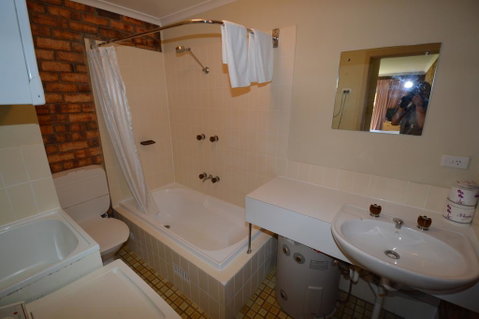 Ellswood 1 - Accommodation in Surfers Paradise 3