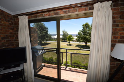 Ellswood 5 - Accommodation in Surfers Paradise 0