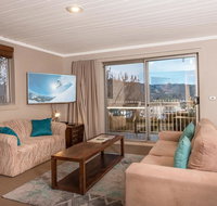 Erulisse-Spacious townhouse with magical lake views - Accommodation in Surfers Paradise