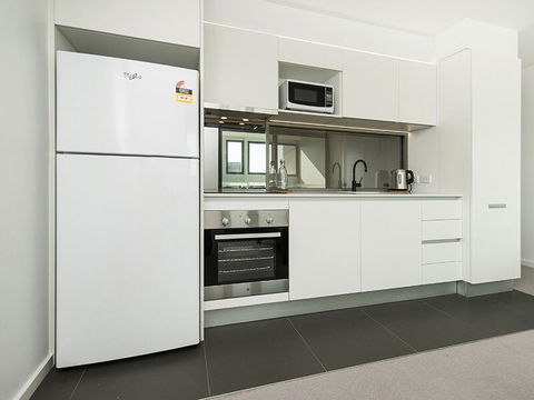 Executive Luxury Apartment - Accommodation in Surfers Paradise 3