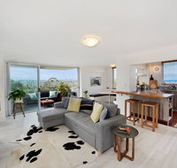 Experience Bondi Beach As Your Backdrop - Accommodation in Surfers Paradise