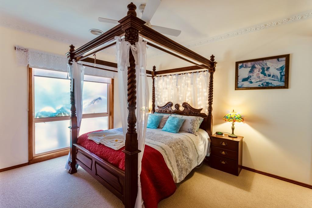 Wallington VIC Accommodation in Surfers Paradise
