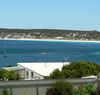 Fareview Beach House - Accommodation in Surfers Paradise