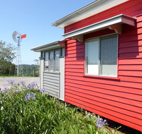 Flame Hill Vineyard - Accommodation in Surfers Paradise