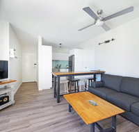 Flynns Beach Apartments 4 41 Pacific Drive - Accommodation in Surfers Paradise