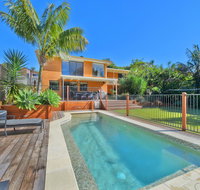 Flynns Beach Retreat - Accommodation in Surfers Paradise
