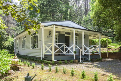 Franklin - An Escape To The Country - Accommodation in Surfers Paradise 0