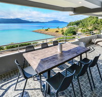 Fully Renovated Frangipani Beach Front Apartments - Accommodation in Surfers Paradise