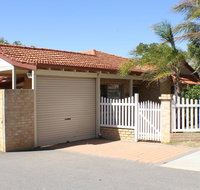 Geraldton Luxury Retreat 2 - Accommodation in Surfers Paradise