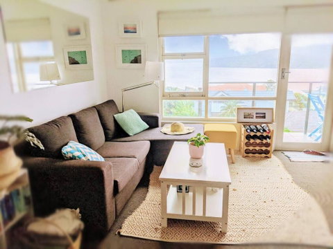Gorgeous 2 Bedroom Apartment With Panoramic Views - Accommodation in Surfers Paradise 1