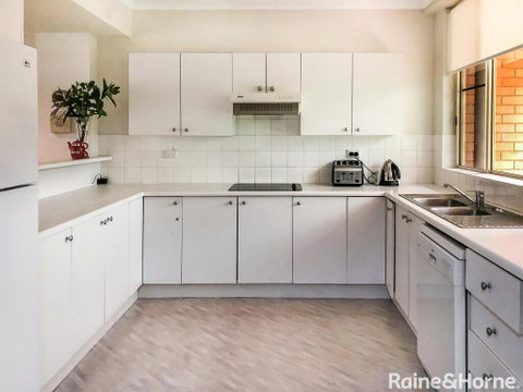 Greenpark #10 - 10/45 Avoca Drive, Avoca Beach - Accommodation in Surfers Paradise 2