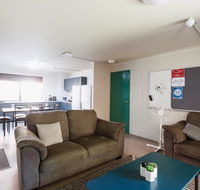 Guild House 6 Bedroom Flat - Accommodation in Surfers Paradise