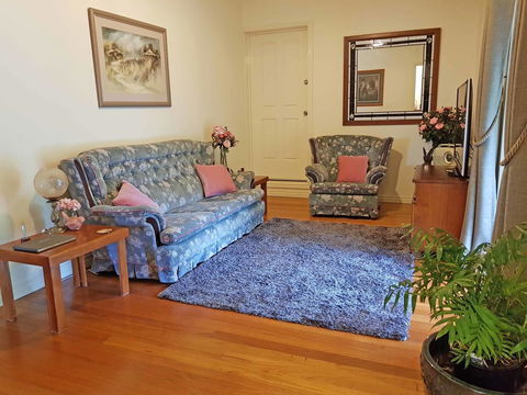 Gumtree House Montville - Accommodation in Surfers Paradise 2