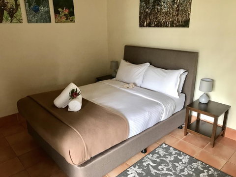 Happy Dogs Cottage Margaret River - Accommodation in Surfers Paradise 2