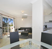Harmony Apartment - Accommodation in Surfers Paradise