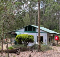 Harmony Forest Cottages  Lake side Lodge - Accommodation in Surfers Paradise