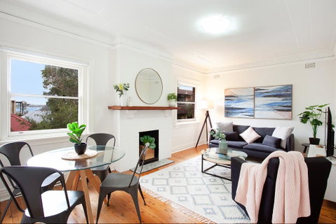 Heritage Home Metres From Manly Beaches And Dining - Accommodation in Surfers Paradise 0
