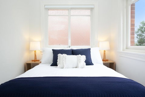 Heritage Home Metres From Manly Beaches And Dining - Accommodation in Surfers Paradise 2