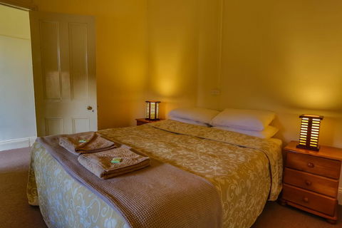 Herrins Lane Cottage - Accommodation in Surfers Paradise 1