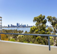 High Tor Apartment 75 - Accommodation in Surfers Paradise