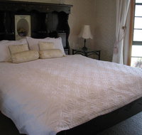 Hill Top Country Guest House - Accommodation in Surfers Paradise